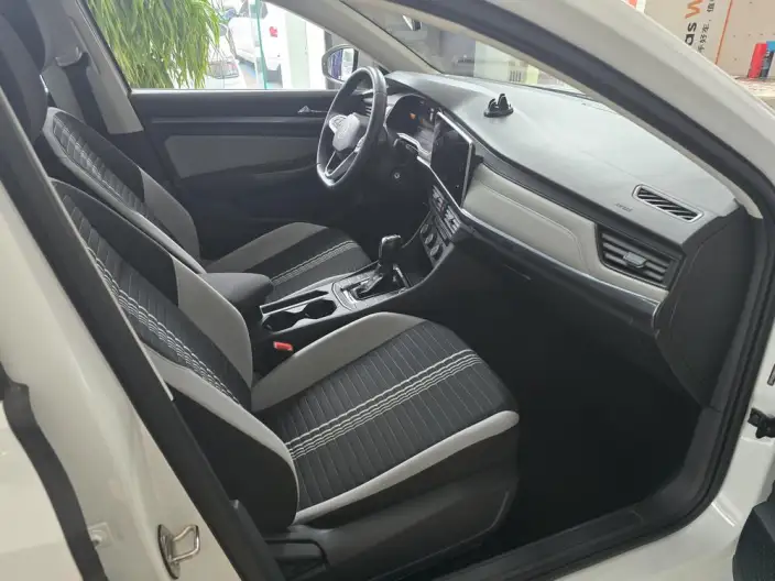 Volkswagen Bora 2024 Model 200TSI DSG Smooth Ride Edition – фото 7
