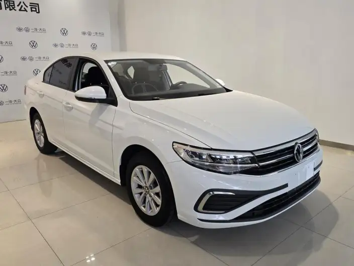 Volkswagen Bora 2024 Model 200TSI DSG Smooth Ride Edition – фото 3