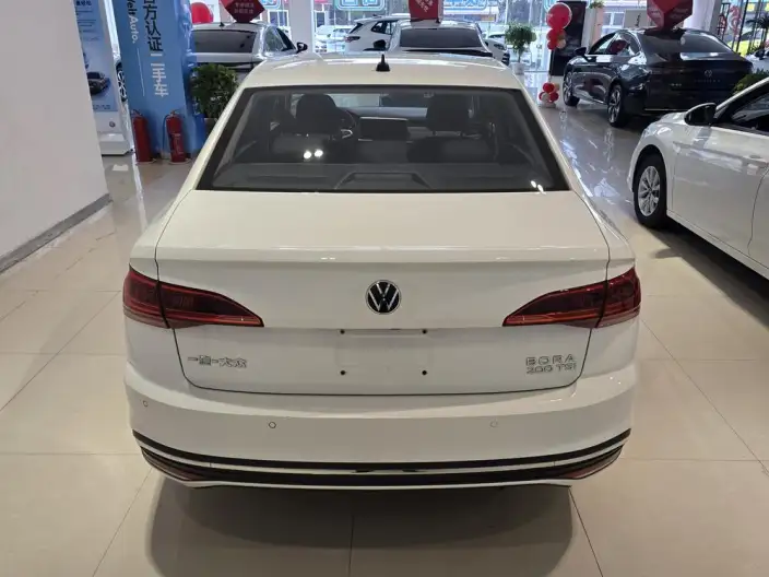 Volkswagen Bora 2024 Model 200TSI DSG Smooth Ride Edition – фото 5