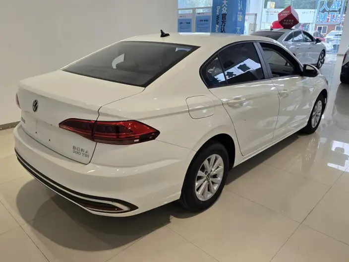 Volkswagen Bora 2024 Model 200TSI DSG Smooth Ride Edition – фото 6