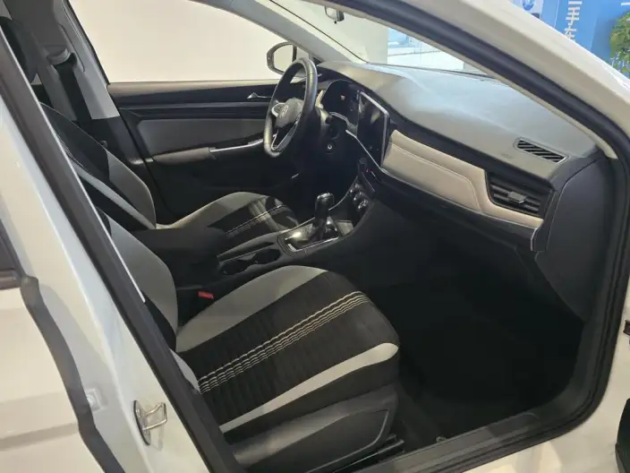Volkswagen Bora 2024 Model 200TSI DSG Smooth Ride Edition – фото 9