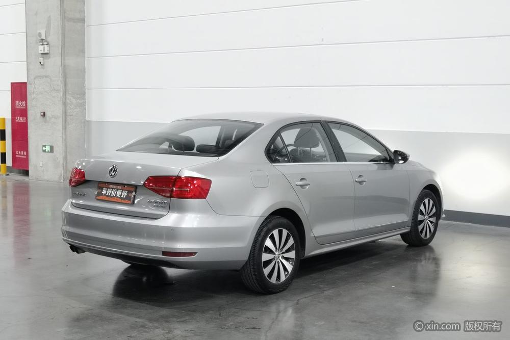 Volkswagen Sagitar 2015 230TSI Automatic Luxury – фото 4