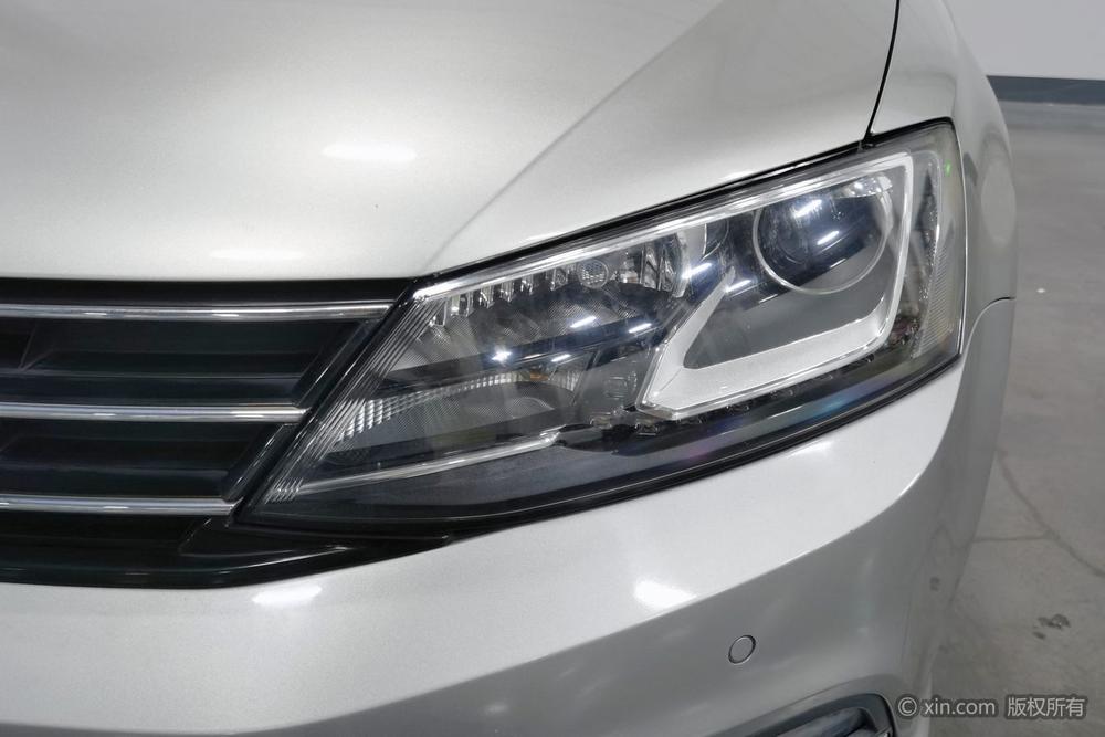 Volkswagen Sagitar 2015 230TSI Automatic Luxury – фото 7