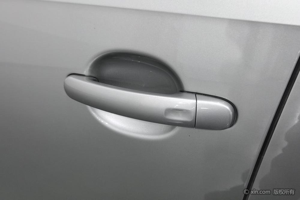 Volkswagen Sagitar 2015 230TSI Automatic Luxury – фото 8