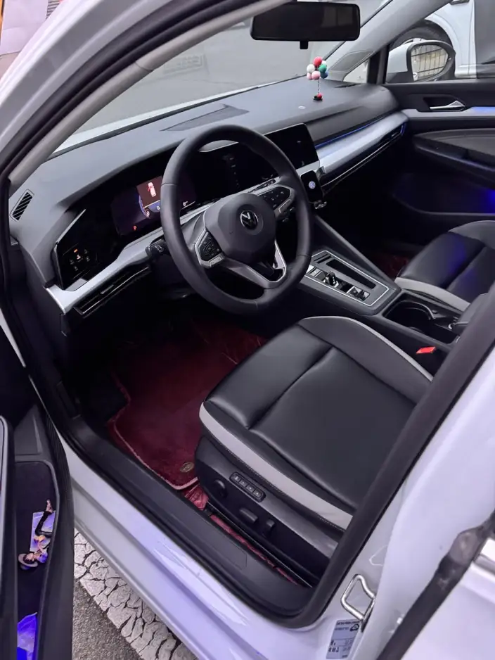 Volkswagen Golf 2023 Model 280TSI DSG Pro – фото 8