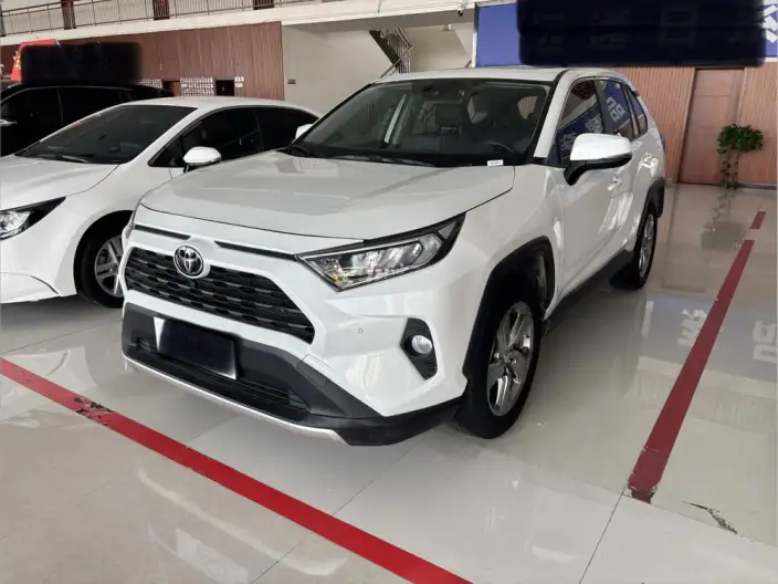Toyota RAV4 2023 Model 2.0L CVT 2WD Urban Edition – фото 1