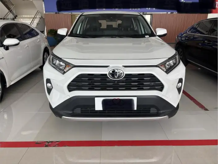 Toyota RAV4 2023 Model 2.0L CVT 2WD Urban Edition – фото 2