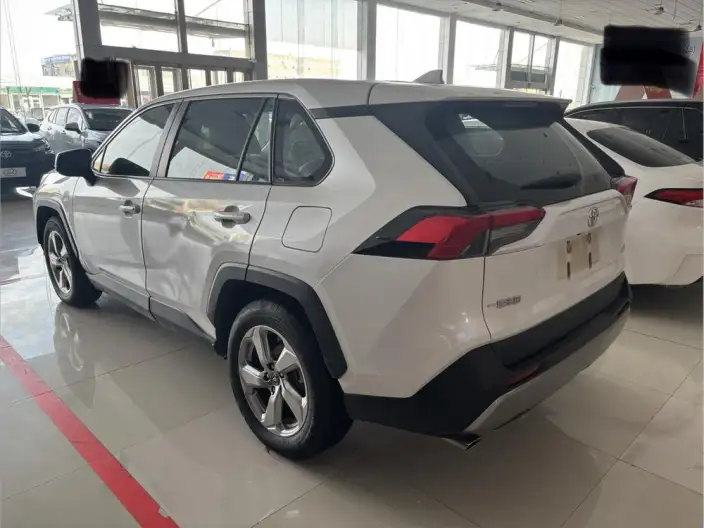 Toyota RAV4 2023 Model 2.0L CVT 2WD Urban Edition – фото 3