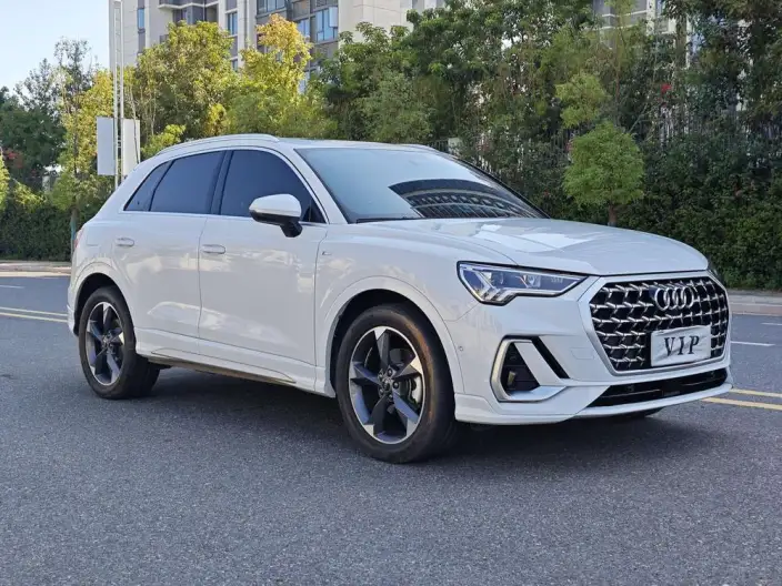 AUDI Q3 2024 Model 35 TFSI Fashion Dynamic Model – фото 3