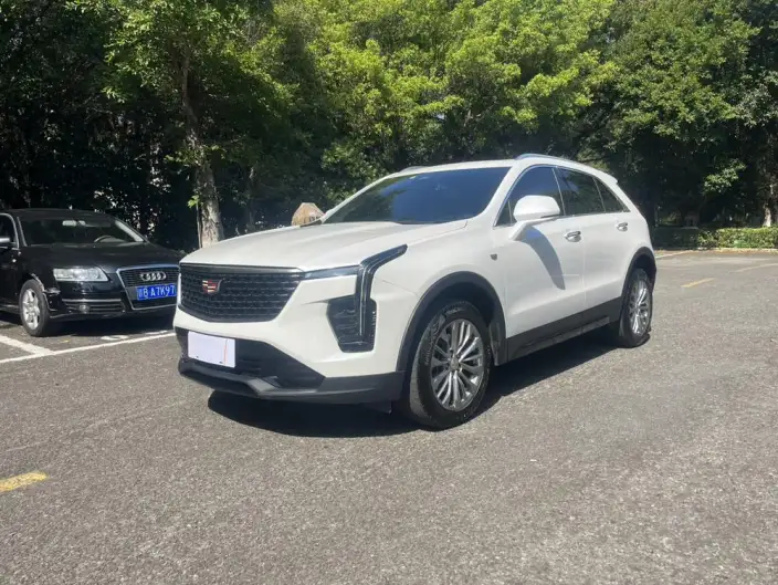 Cadillac XT4 2024 Model 28T 2WD Luxury Model