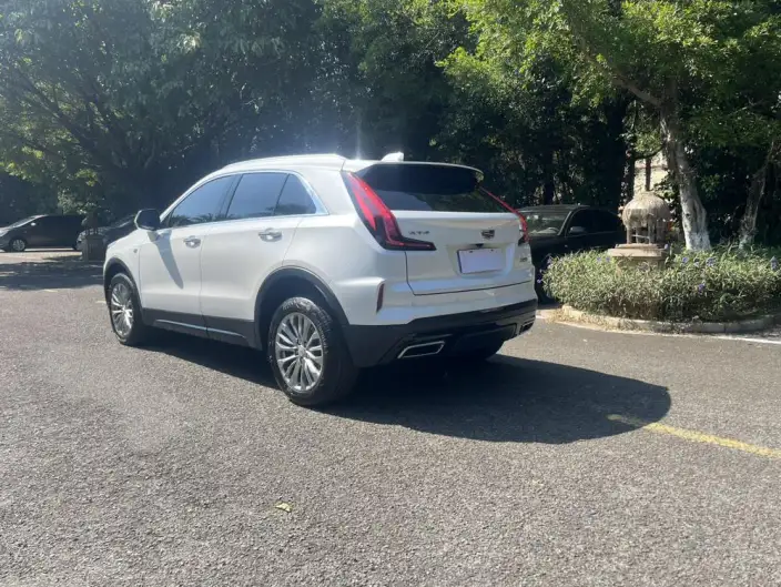 Cadillac XT4 2024 Model 28T 2WD Luxury Model – фото 5