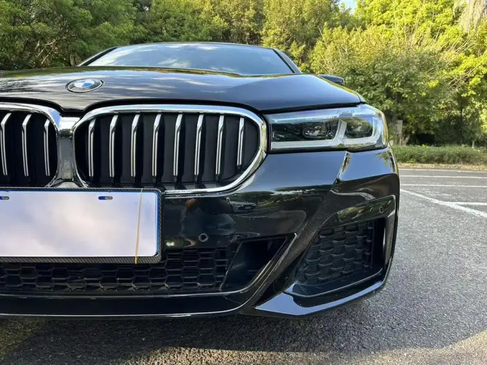 BMW 5 Series 2022 Model Facelift 530Li Leading Model M Sports Set – фото 9