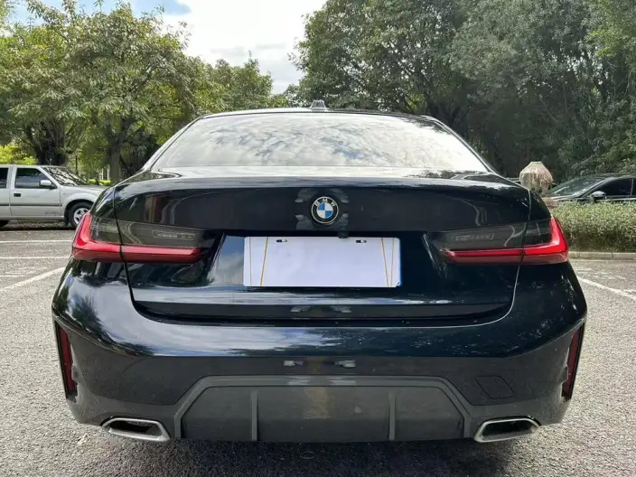 BMW 3 Series 2023 Model 320Li M Sports Set – фото 6