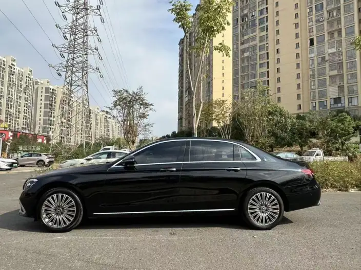 Mercedes-Benz E-Class 2023 Model E 300 L Fashion Model sedan – фото 4