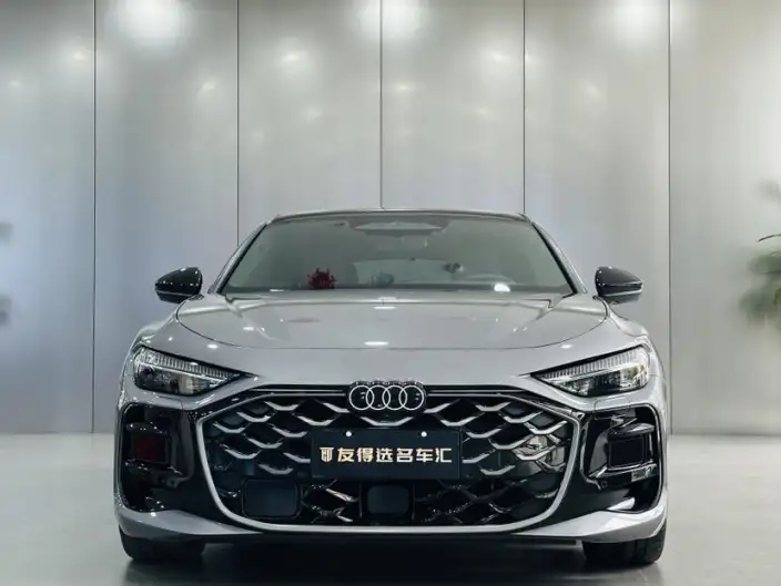 Audi A5 L Sportback 2026 Model 2.0TFSI quattro 150kW First Edition Limited edition – фото 2