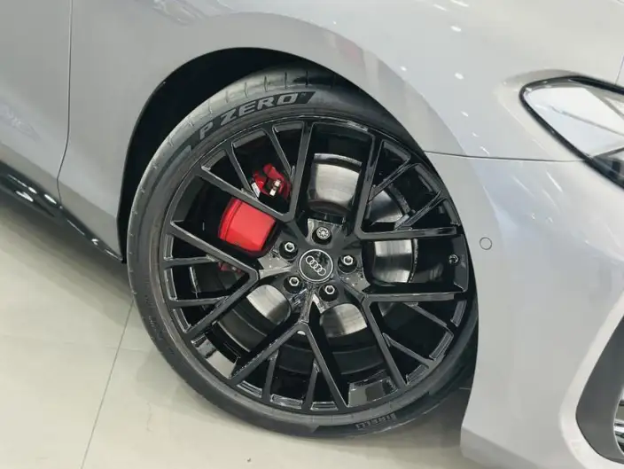 Audi A5 L Sportback 2026 Model 2.0TFSI quattro 150kW First Edition Limited edition – фото 9