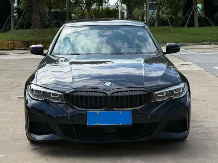 BMW 3 Series 2022 Model 330Li xDrive M Sports Night Set – фото 2
