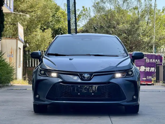 Toyota Corolla 2023 Model Intelligent Hybrid 1.8L E-CVT Pioneer Edition – фото 2
