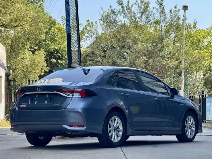Toyota Corolla 2023 Model Intelligent Hybrid 1.8L E-CVT Pioneer Edition – фото 5