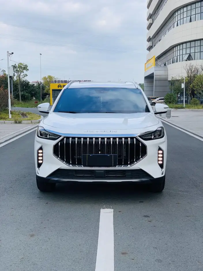 Jetour X70 PLUS 2026 Model Champion Edition 1.5T 6DCT Comfort