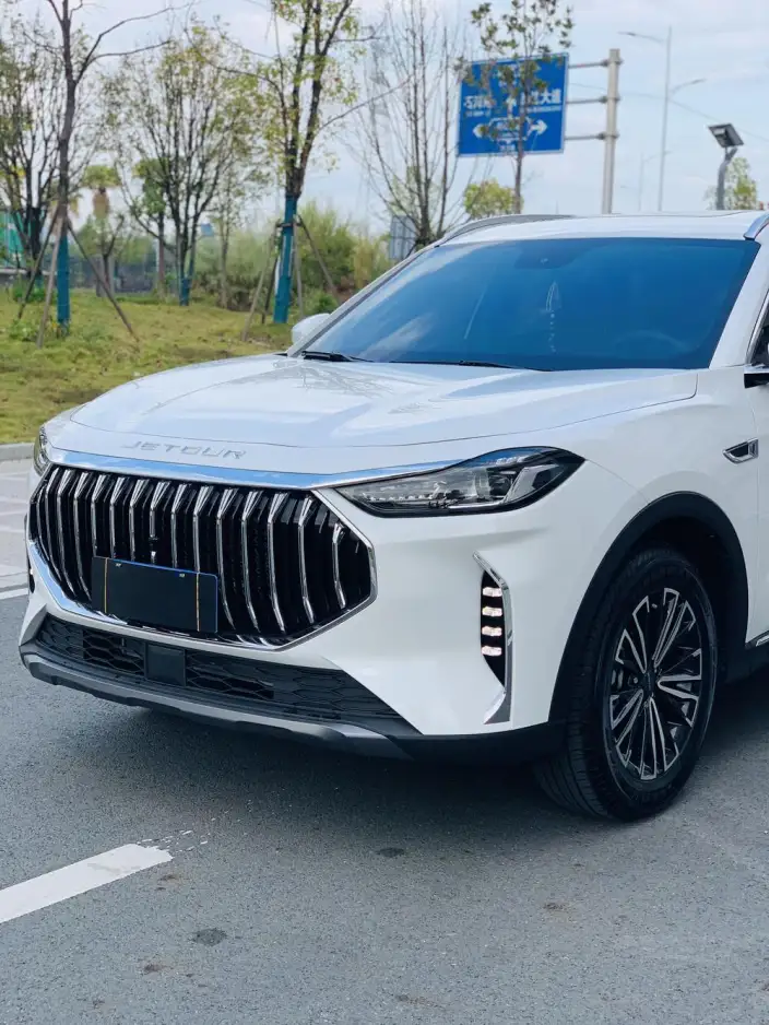 Jetour X70 PLUS 2026 Model Champion Edition 1.5T 6DCT Comfort – фото 8