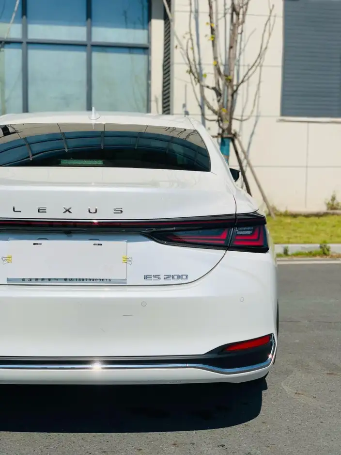Lexus ES 2025 Model 200 Premium – фото 10