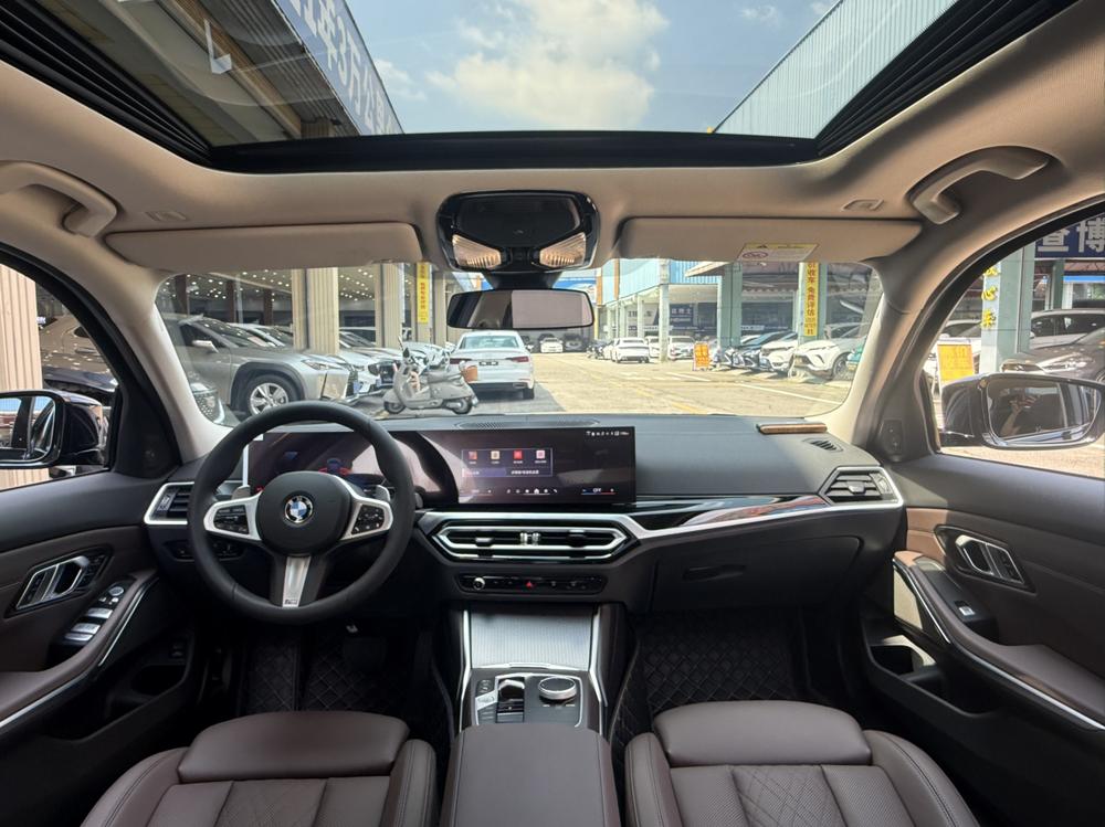 BMW 3 Series 2023 325Li M Sport Night Black Package – фото 8