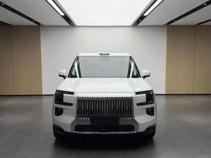 ZEEKR 9X 2025 Model Hyper Edition 70kWh VI seat