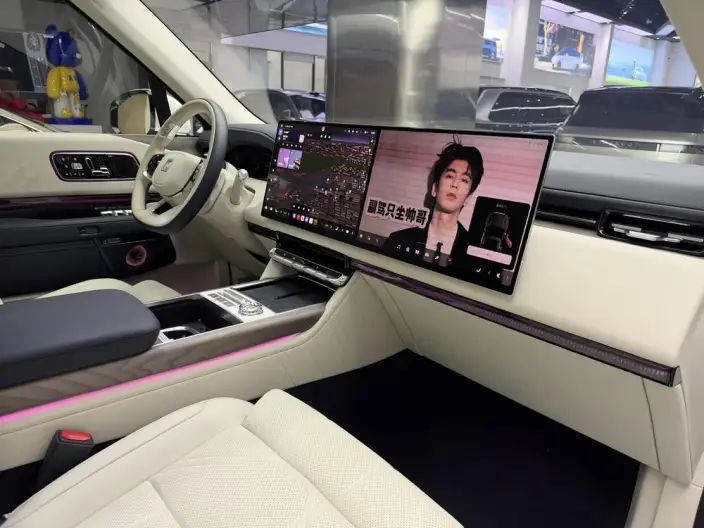 ZEEKR 9X 2025 Model Hyper Edition 70kWh VI seat – фото 10