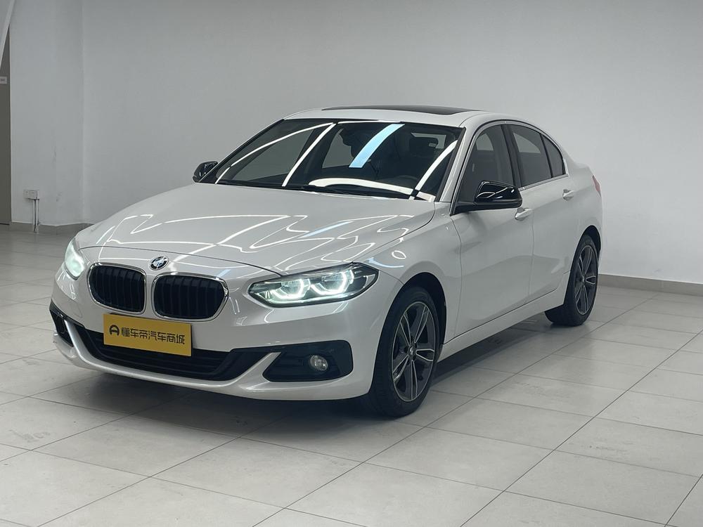 BMW 1 Series Модель 2018 года комплектация 118i Спорт тип – фото 1