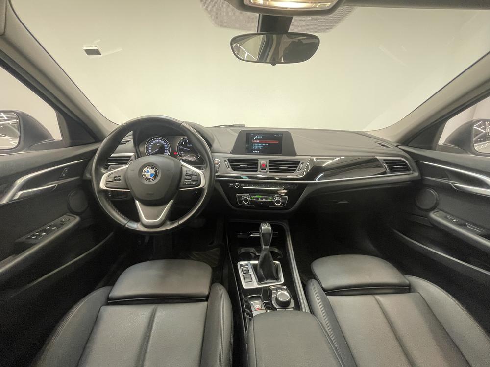 BMW 1 Series Модель 2018 года комплектация 118i Спорт тип – фото 14
