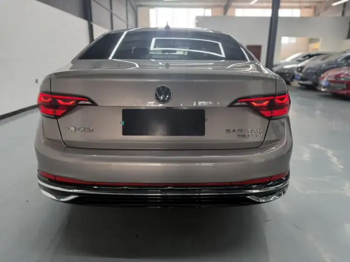 Volkswagen Sagitar 2023 Model 280TSI DSG Beyond Edition Lite – фото 5
