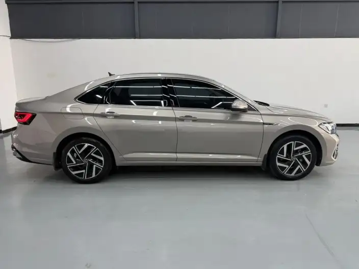 Volkswagen Sagitar 2023 Model 280TSI DSG Beyond Edition Lite – фото 7