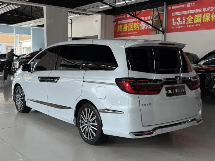 Honda Elysion 2024 Model 2.0L e:HEV Deluxe Edition – фото 4