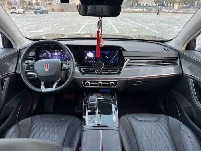 Hongqi HS5 2023 Model 2.0T 4WD Flag Ling Pro Edition – фото 7