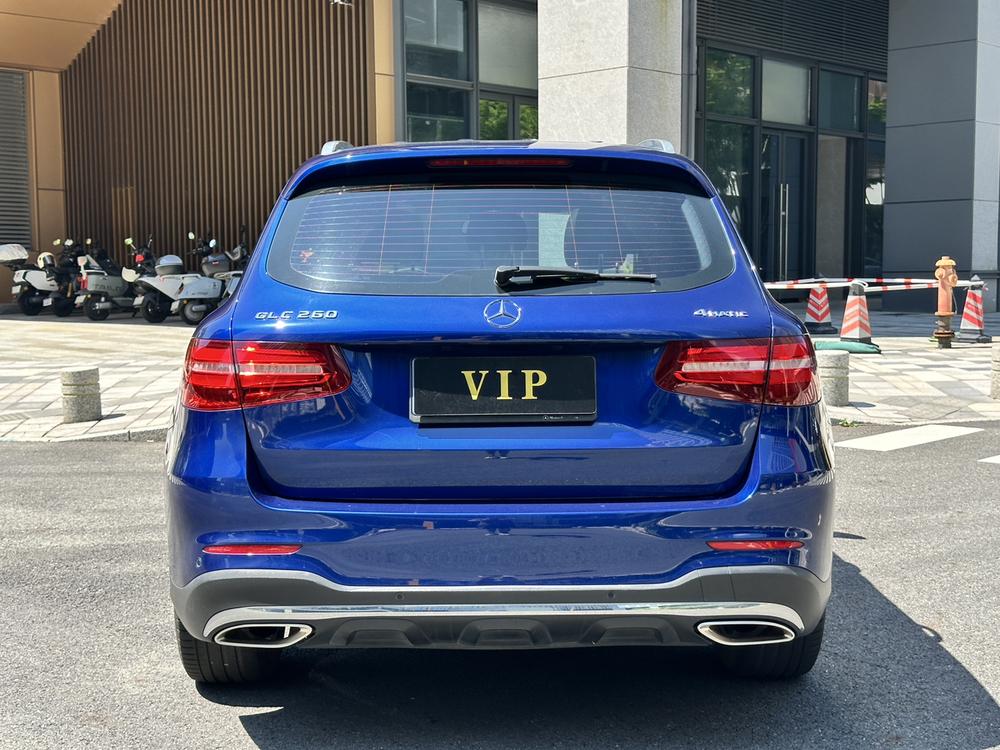 Mercedes-Benz GLC 2017 GLC 260 4MATIC Luxury – фото 6