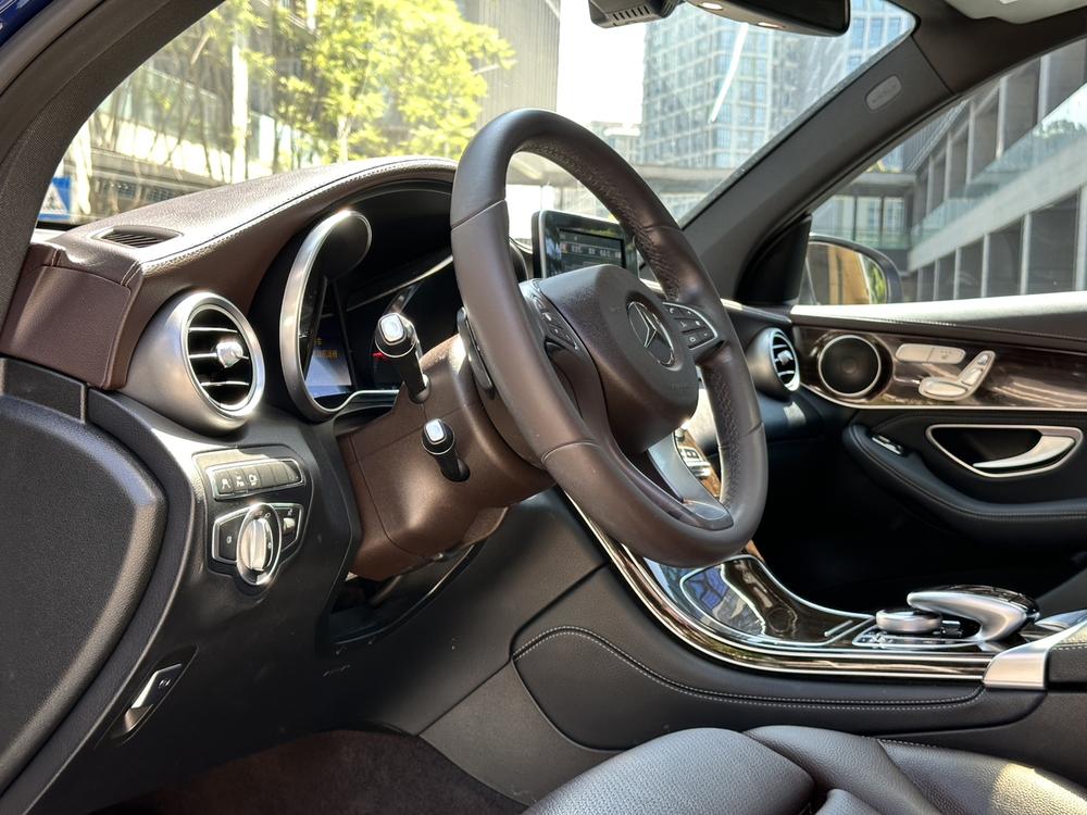 Mercedes-Benz GLC 2017 GLC 260 4MATIC Luxury – фото 19