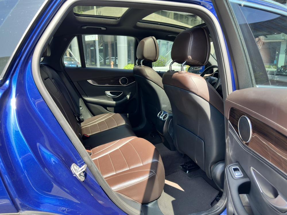 Mercedes-Benz GLC 2017 GLC 260 4MATIC Luxury – фото 24