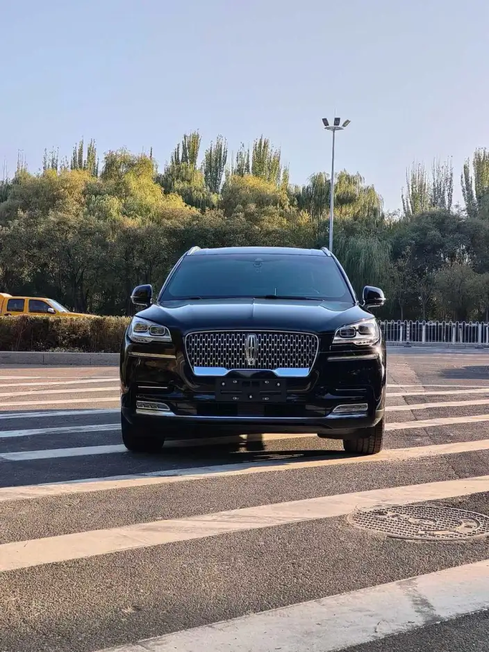 Aviator 2022 Model 3.0T V6 4WD Executive Edition