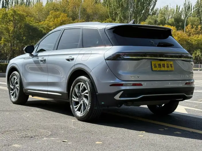 Lincoln Corsair 2023 Model 2.0T 2WD Exclusive Edition – фото 4