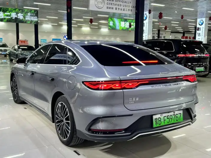 BYD Han DM 2024 Model DM-i Honor Edition 121KM Zunrong Model – фото 4