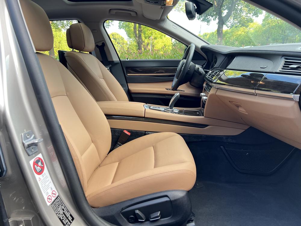 BMW 7 Series 2014 модификация 730Li Premium Enjoy – фото 19