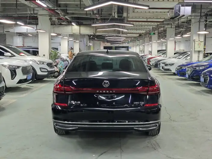 Volkswagen Passat 2023 Model Facelift 280TSI Business Edition – фото 5