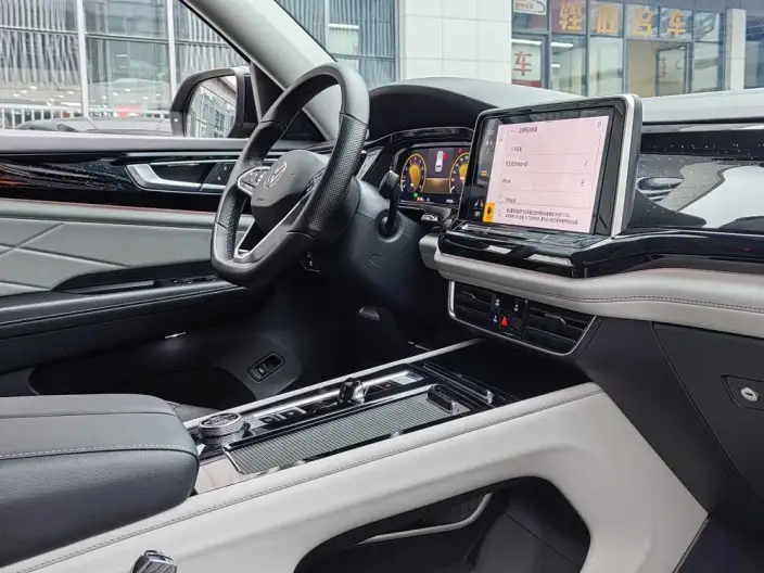 Volkswagen Teramont 2023 Model 530 V6 4WD Respect Deluxe Edition – фото 8