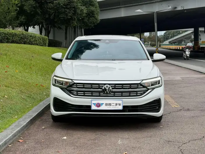 Volkswagen Sagitar 2023 Model 300TSI DSG Beyond Edition – фото 2