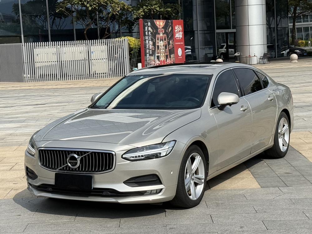 Volvo S90 2018 T4 Intelligent Far – фото 1