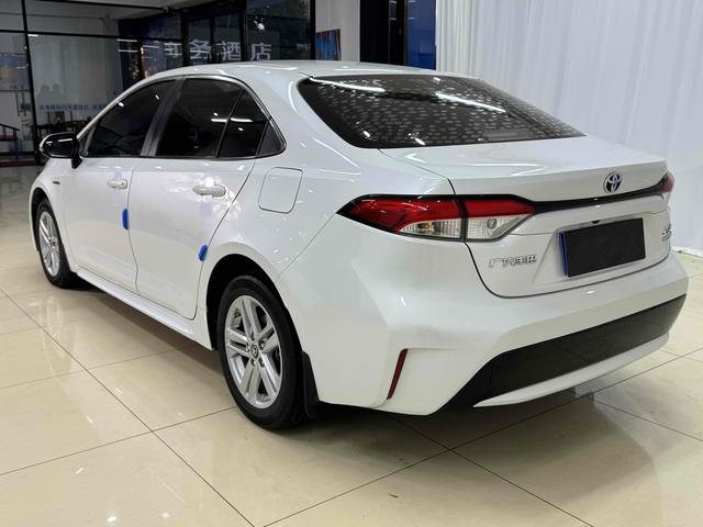 Toyota Levin 2021 Hybrid 1.8H E-CVT Luxury – фото 4