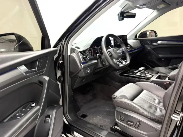 Audi Q5L 2022 Model Facelift 40T Luxury Dynamic Model – фото 7