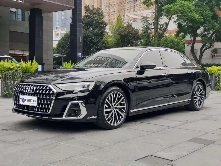 Audi A8 2023 Model A8L 55 TFSI quattro Flagship Model – фото 1