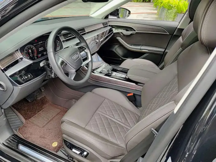 Audi A8 2023 Model A8L 55 TFSI quattro Flagship Model – фото 8